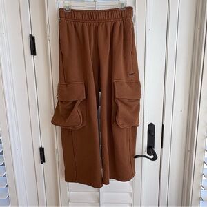 Nike Brown Cargo Wide-Leg Sweatpants